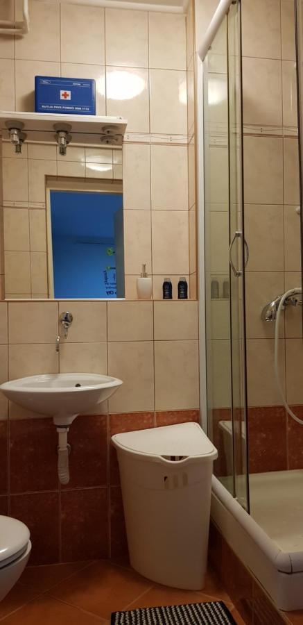 Apartman I Studio Apartman Majoli Kukuljanovo Екстер'єр фото